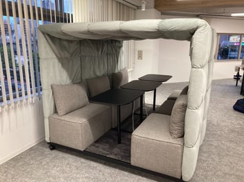 company orientation_tunnel